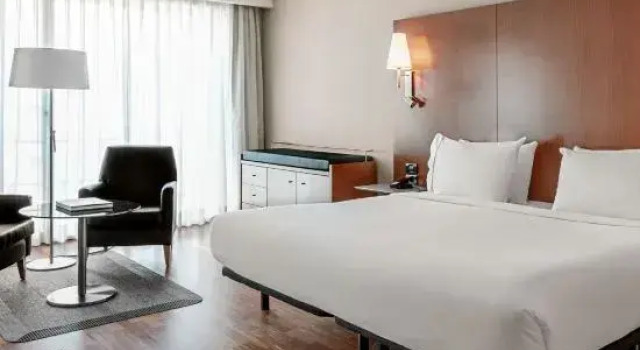 Люкс AC Hotel La Rioja by Marriott