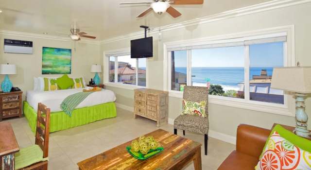 Люкс Luxury с видом на море Ocean Palms Beach Resort
