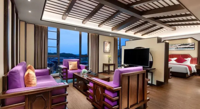Двухместный люкс Ramada by Wyndham Yingshan Jiulongwan Resort