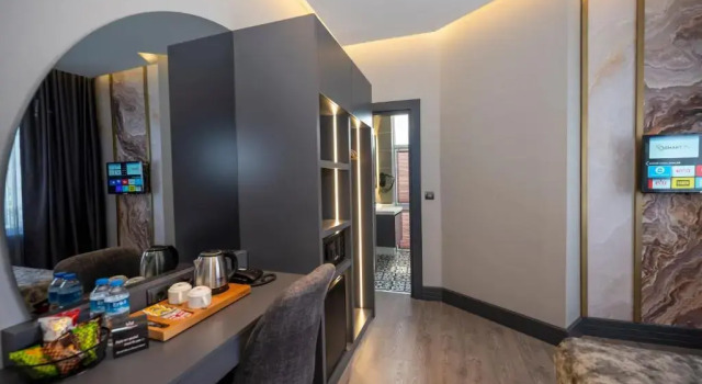 World Class Airport Hotel