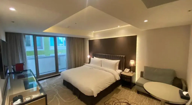 Двухместный номер Standard с балконом K Hotel Taipei Chang-An