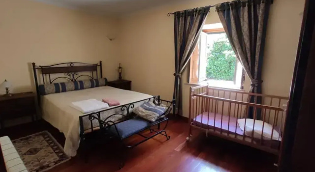 Rustic Terrace2 Bedrooms Farm House, Забронировать Фермерский дом Селорику-да-Бейра Beira Interior Norte
