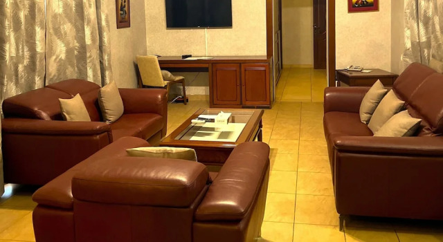 Вилла Luxury Lancaster Ouaga 2000