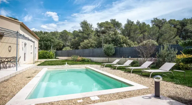 Коттедж Stunning House on the Edge of the Luberon