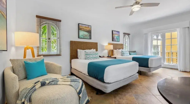 Четырёхместный номер Standard с видом на внутренний двор Harbour Village Beach Club Bonaire