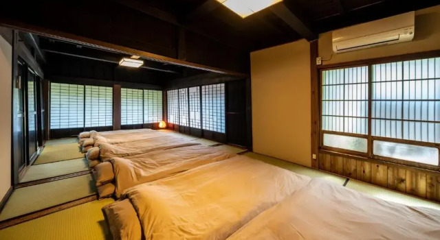 LiveGRACE 西湖古民家 Saiko Kominka, Boek Hotel Hotels in Tokai met parkeren, Parkeren