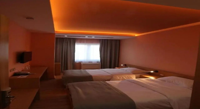 Elite, Reserva ahora Hotel Hoteles en Korçë County con piscina, Piscina
