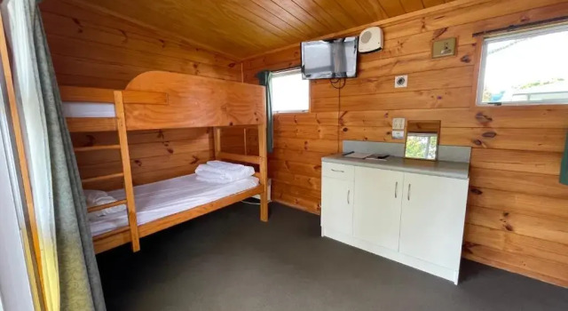 Четырёхместный номер Standard Holdens Bay Holiday Park