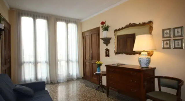 Appartamenti Venezia, Забронировать Отель Венеция Венето, рядом с Театр Россини