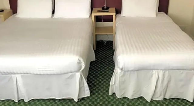 Standard Kolmen hengen huone Granby Hotel