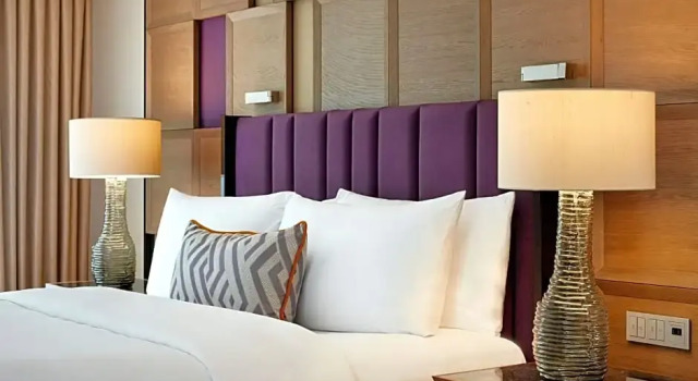Двухместный полулюкс Corner Deluxe c 1 комнатой The Ritz-Carlton, Berlin