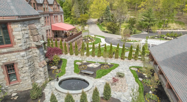 Номер Premier The Abbey Inn & Spa
