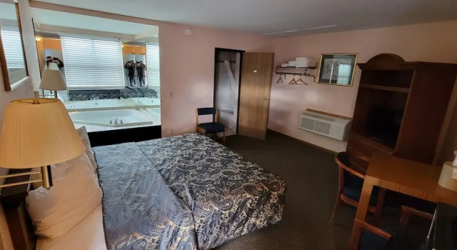 Двухместный номер Standard Mackinaw Budget Inn