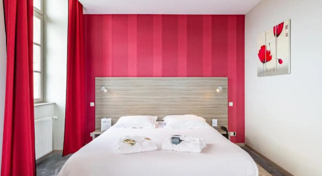 Люкс Brit Hotel Spa Le Connetable