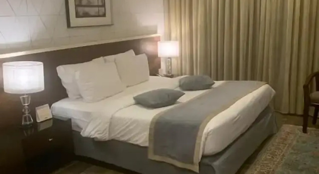 Номер Royal City Rose Hotel Suites