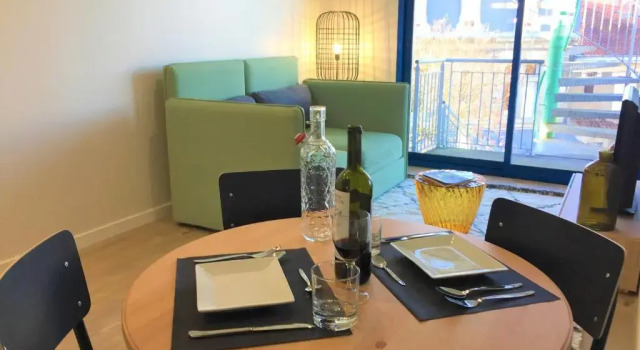 Апартаменты c 1 комнатой IKO Bordeaux Appartements
