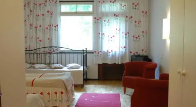 Olkkolan Hovi resort, Забронировать Курортный отель Савитайпале 