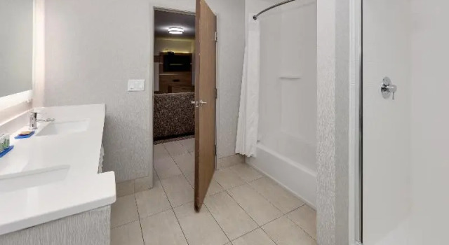 Люкс Holiday Inn Express Scottsbluff - Gering by IHG