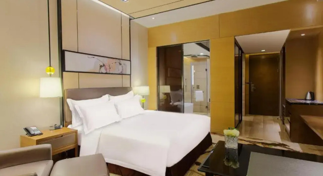 Номер Standard Crowne Plaza Tianjin Meijiangnan by IHG