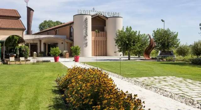 Borgo Ronchetto, Prenota Hotel Salgareda Veneto