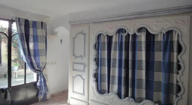 Номер Deluxe L'Amandari - Provence holidays - Chambres d'hôtes avec jardin, piscine, jacuzzi, climatisation