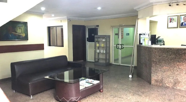 Ostra Hotels, Varaa Hotelli Hotellit Lagos State aamiaisella, Aamiainen