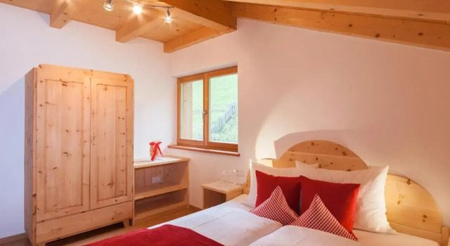 Raffreiderhof Apt Zirbe, Забронировать Отель Лузон Valle Isarco