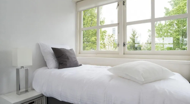 Idyllic Sloten apartment, Забронировать Апартаменты/квартира Амстердам 