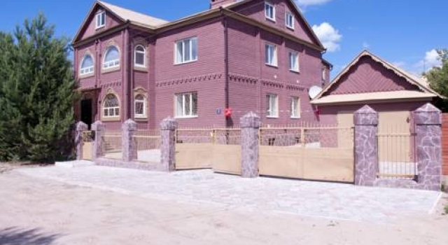 Chery House, Prenota Hotel Sovetsky district 