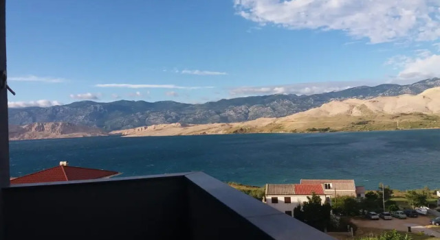 Апартаменты с 2 комнатами с балконом Mare Apartment