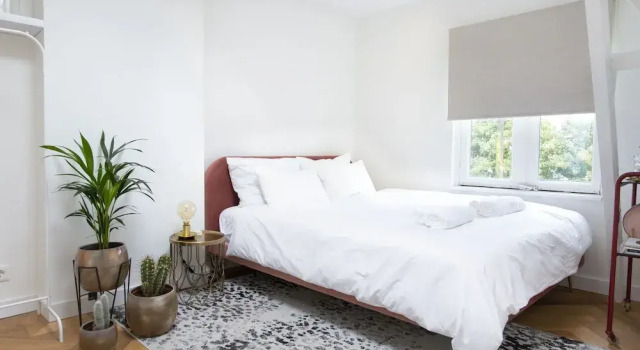 Cornelis Luxury Guesthouse, Забронировать Отель Отели Норда 3 звезды, 3*