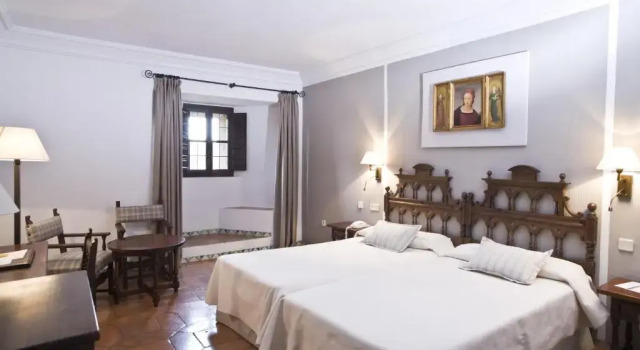 Номер Standard Parador de Siguenza