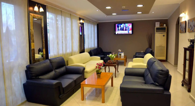Planos Beach Hotel