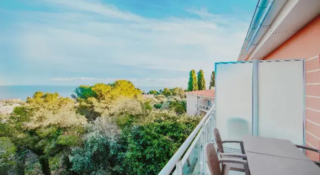 Residence Azureva Roquebrune Cap Martin, Book Hotel SPA-hoteller i Monaco, SPA