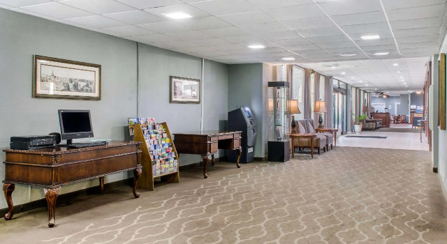 Ramada by Wyndham Shreveport Airport