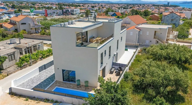Villa Jurić, Забронировать Вилла Виллы Водице, рядом с Пристань для яхт ACI Водице, Вилла