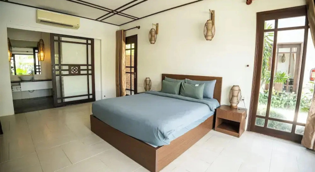 Номер Deluxe с видом на бассейн Riverside Bamboo Resort - Hoi An