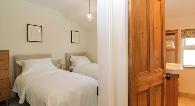 Tram Lane Cottage, Rezervasyon Tatil Evi Merseyside villalar, Villa