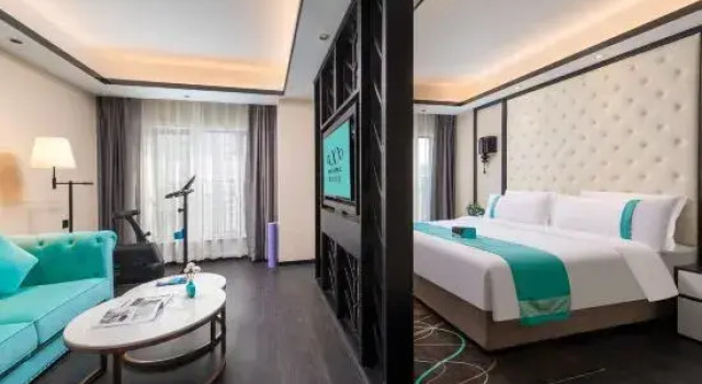 Люкс Luxury XANA Hotel Foshan Zumiao Lingnan Tiandi