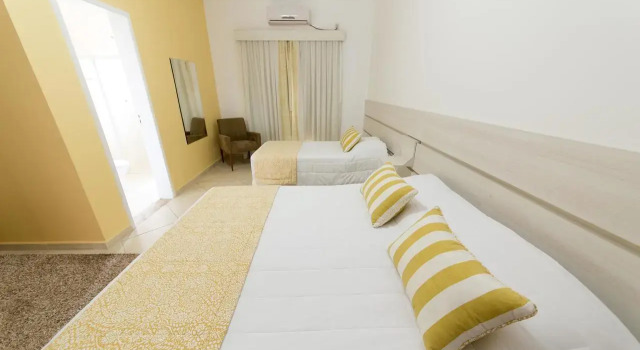 Summit Suítes Hotel - Cachoeira Paulista, Забронировать Отель Отели в центре Кашуэйра-Паулиста, в центре
