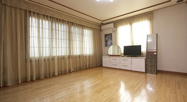 Jeju Tteul Anae Pension, Забронировать Отель Namwon Согвипхо