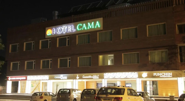 Люкс Hotel Cama