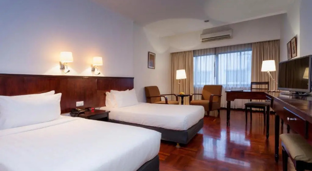 Двухместный номер Standard с балконом Le Charme Vientiane Hotel