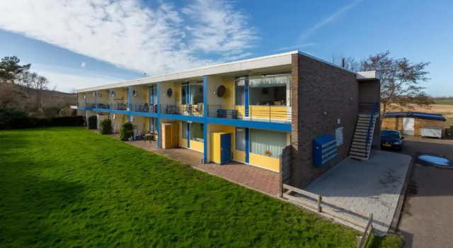 Burg. Van Woelderenlaan 100, Rezervovat Hotel Hotely v Walcheren s parkováním, Parkování