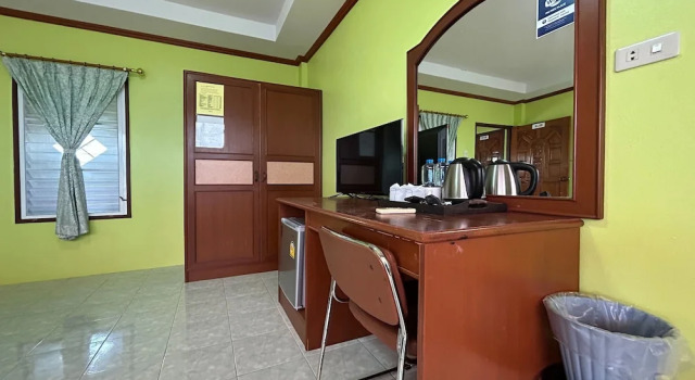 Двухместный номер Standard с балконом Me Mee Place & Tour Krabi
