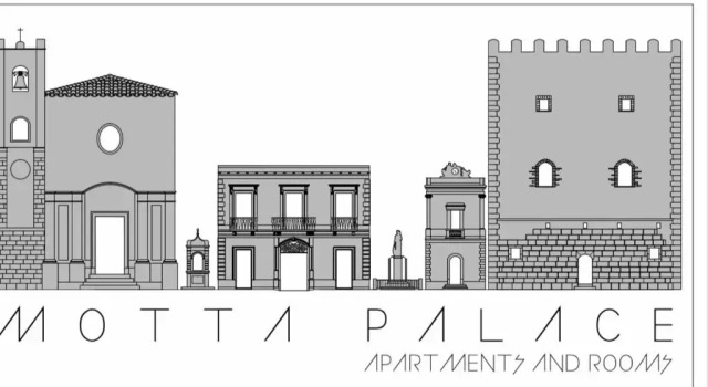 Трёхместный номер Standard с балконом Motta Palace Apartments & Rooms