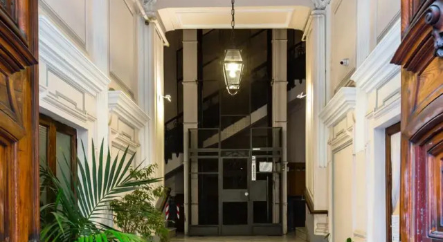 Flat 190M² 3 Bedrooms 3 Bathrooms - Naples