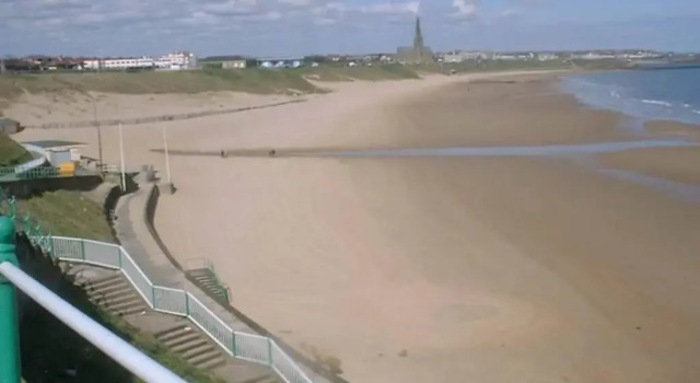 Апартаменты Tynemouth Beach Apartment - 2 min walk to beach