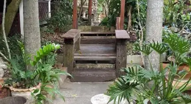 Ruean Mai Chai Khlong, Rezervovat Hotel Levné hotely v Samut Songkhram