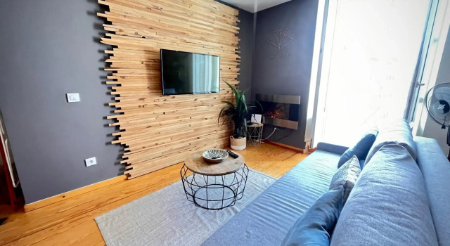 Preciosa vivienda Vistas a la Catedral PARKING and WIFI FREE, Забронировать Отель Бургос Burgos Province, рядом с Аббатство Сан-Лесмес